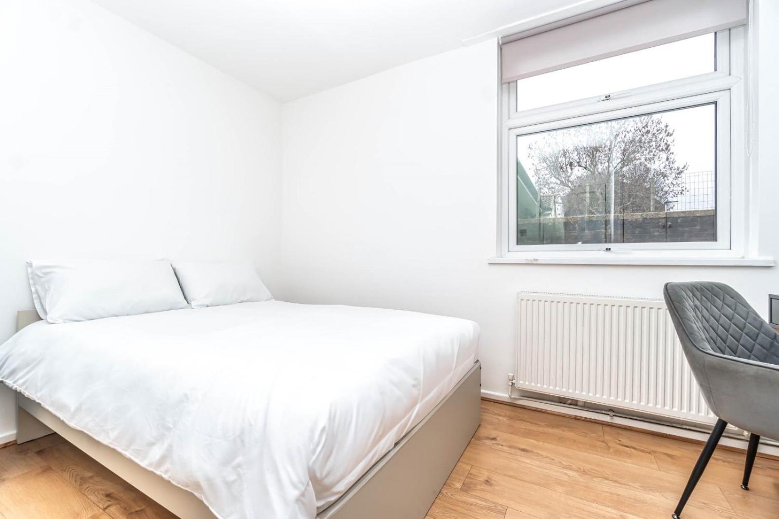 לונדון Bright Guest House In Hackney מראה חיצוני תמונה
