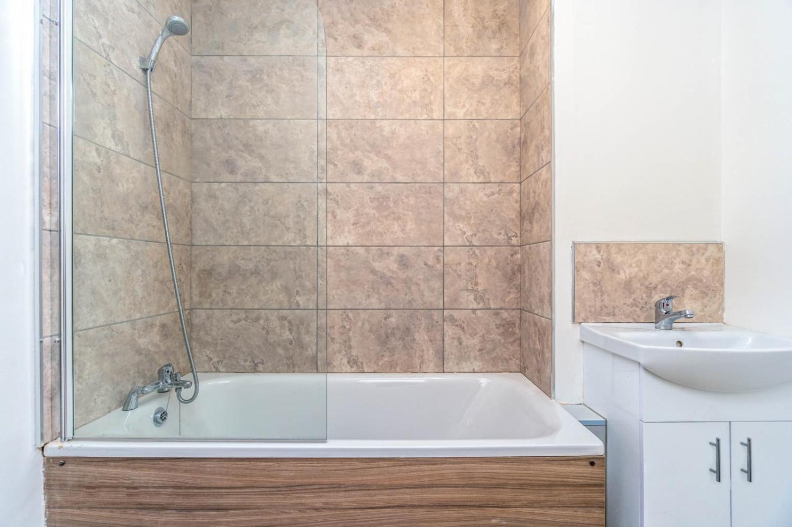 לונדון Bright Guest House In Hackney מראה חיצוני תמונה