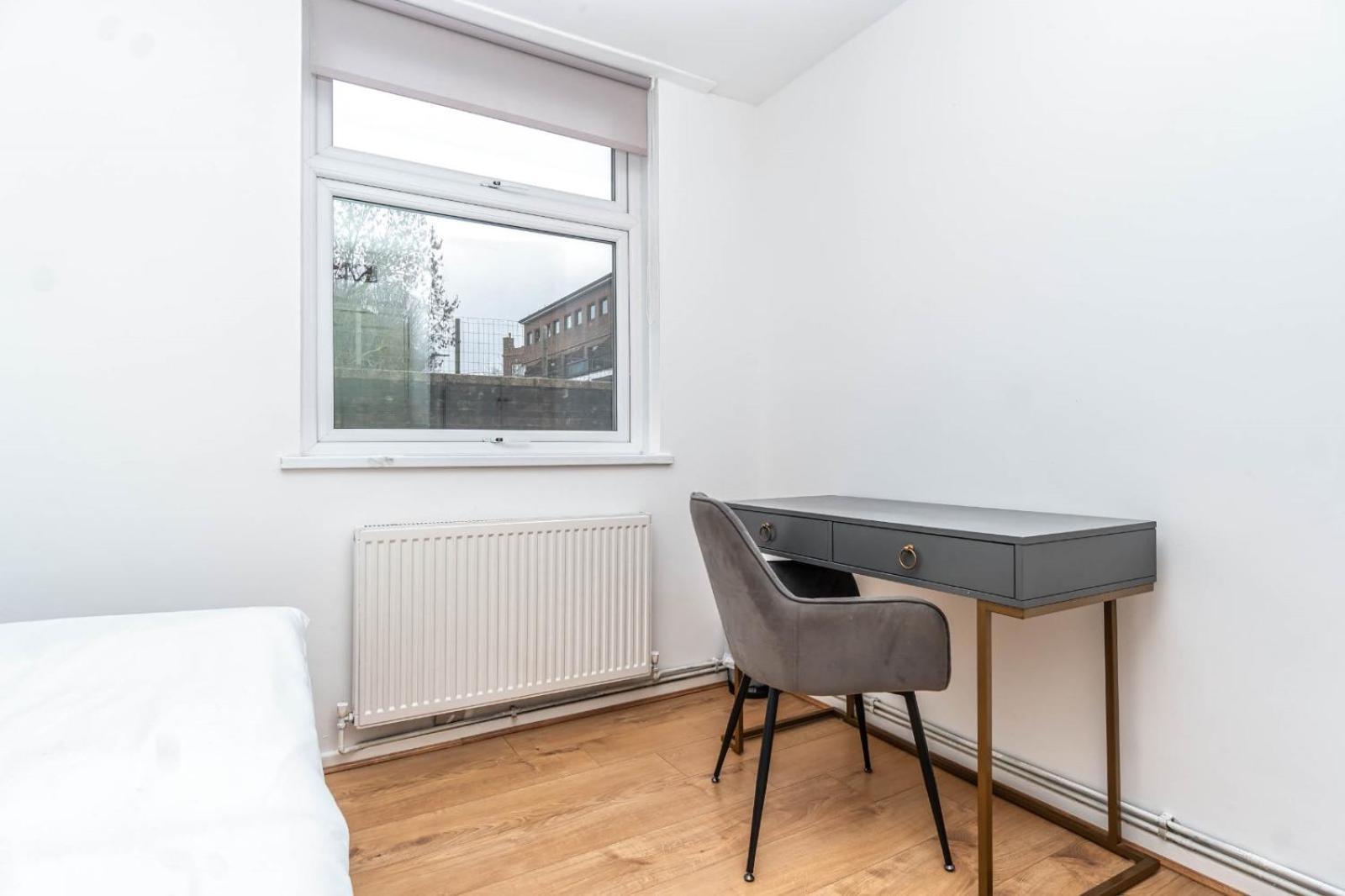 לונדון Bright Guest House In Hackney מראה חיצוני תמונה